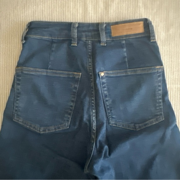 Wide leg, High Waisted Jeans, Culotte - Picture 6 of 9